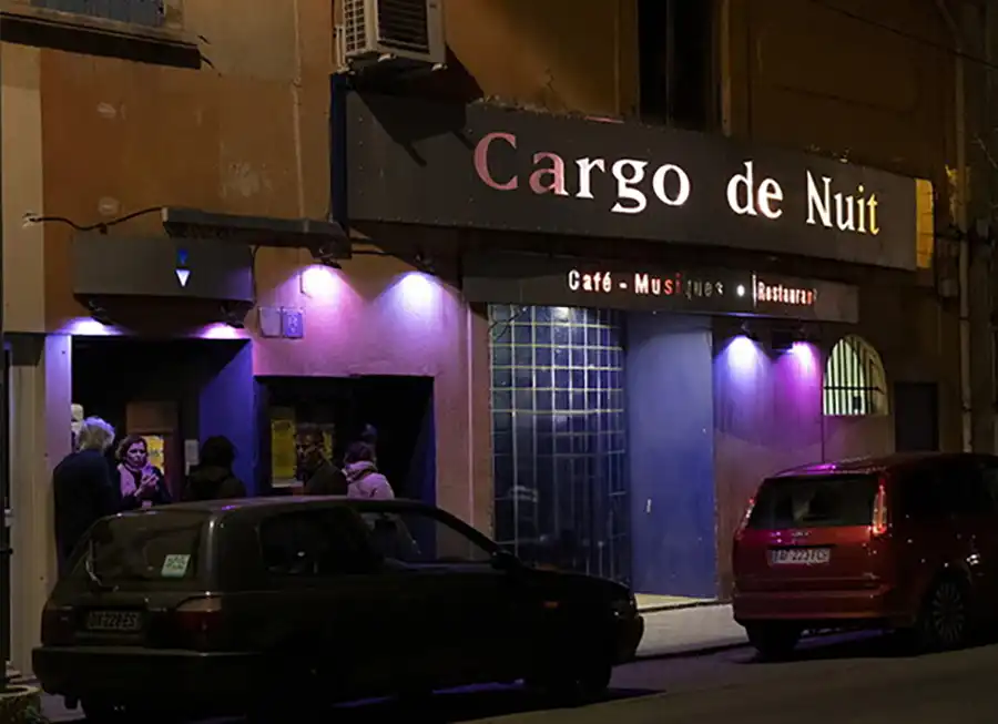 CARGO-DE-NUIT-2